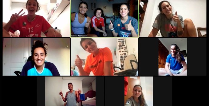 Encuentro telemático de la plantilla del equipo de baloncesto femenino Hafesa