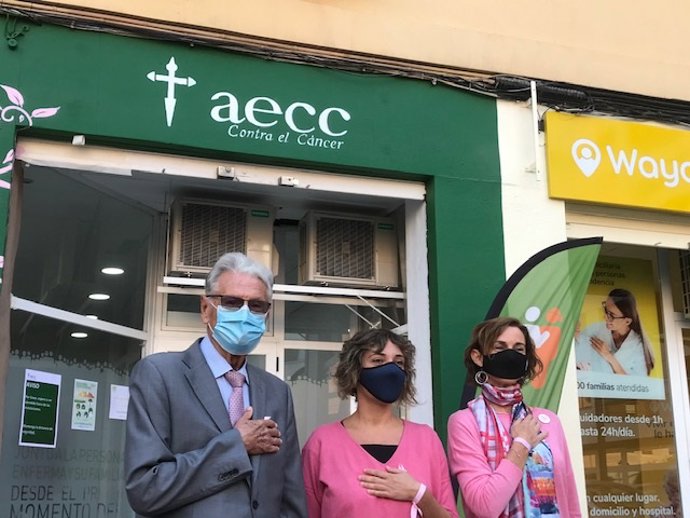 Campaña 'Saca pecho por ellas' para visibilizar la lucha contra el cáncer