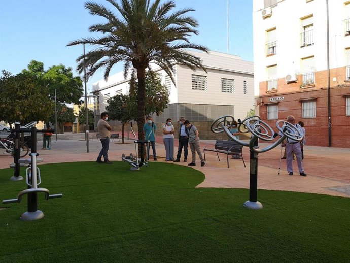 Reurbanización en la calle Petrarca, en el distrito Cerro Amate