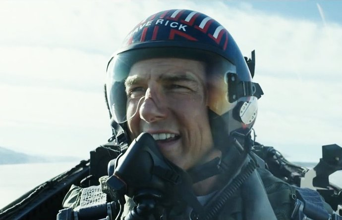 Tom Cruise vuelve a pilotar aviones en Top Gun: Maverick