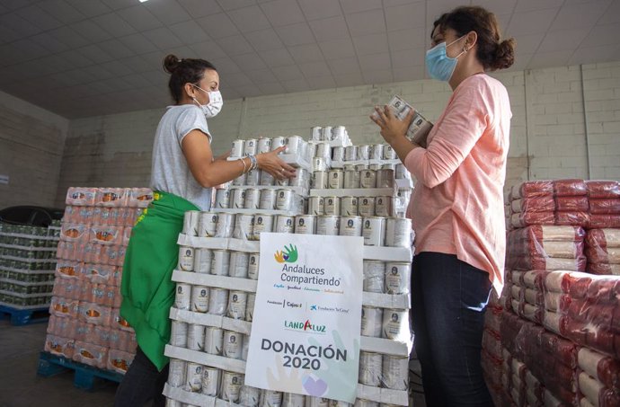 Huelva.- Cajasol.- 'Andaluces Compartiendo' dona 60.000 kilos de alimentos a las