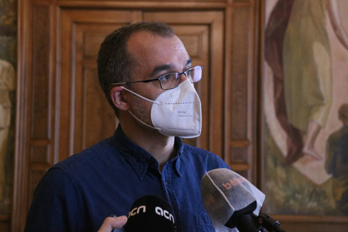 El regidor de Ciutat Vella i de Memria Histria, Jordi Rabassa, en declaracions als mitjans. 19 d'octubre del 2020. (Horitzontal)