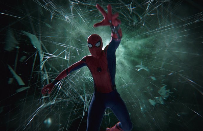 Peter Parker en apuros en Spider-Man: Lejos de casa
