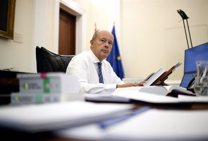 El ministro de Justicia, Juan Carlos Campo, en su despacho en el Ministerio, en Madrid (España), a 18 de septiembre de 2020.