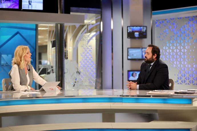 El líder del PP, Paco Núñez, en una entrevista en CMM.