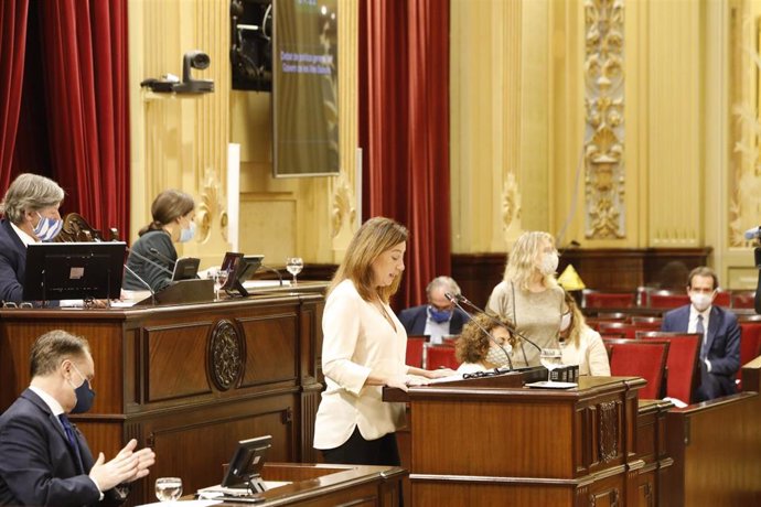 La presidenta del Govern, Francina Armengol, durante su discurso en el Debate de Política General.