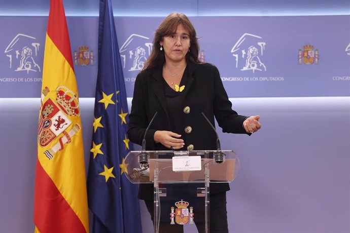 La portavoz de Junts en el Congreso, Laura Borrs, interviene en la rueda de prensa posterior a la Junta de Portavoces celebrada en el Congreso de los Diputados, en Madrid, (España), a 20 de octubre de 2020.