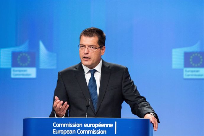 El comisario europeo de Gestión de Crisis, Janez Lenarcic, en una rueda de prensa en Bruselas