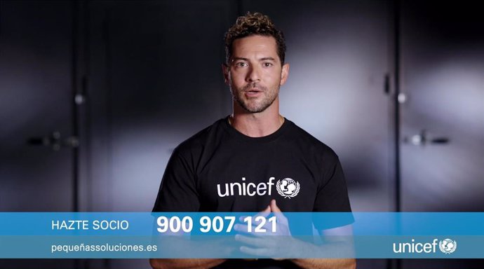 El cantante y embajador de Unicef España David Bisbal se ha sumado a la campaña '#PequeñasSoluciones'