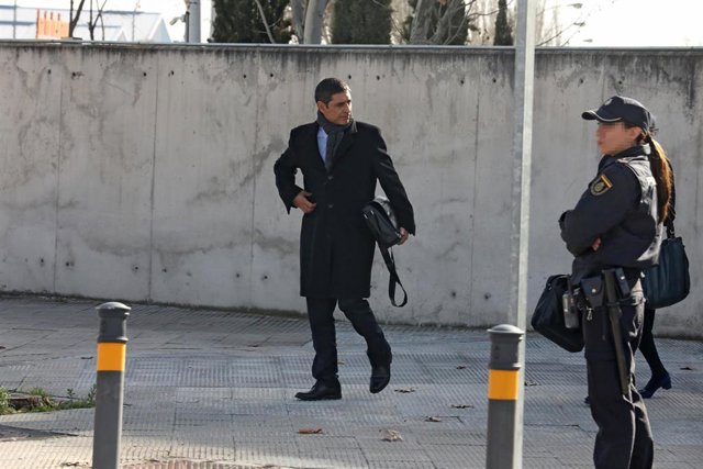 El mayor de los Mossos d’Esquadra, Josep Lluís Trapero, a su salida de la Audiencia Nacional.