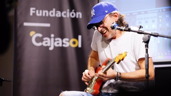 Ludovico Vagnone durante su actuación en la sede da la Fundación Cajasol