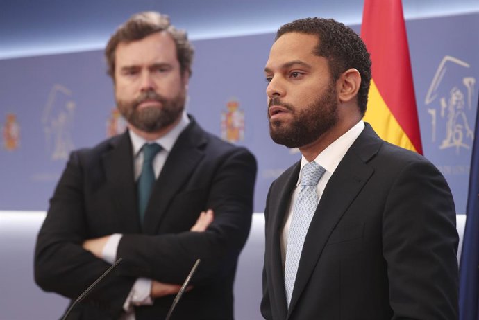 El diputat de Vox, Ignacio Garriga, intervé durant la roda de premsa posterior al registre d'una moció de censura contra Pedro Sánchez al Congrés dels Diputats. A Madrid, (Espanya), a 29 de setembre de 2020. Abascal, que ha decidit regis