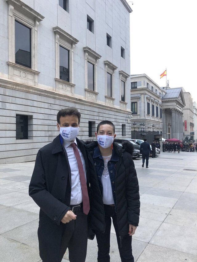 El presidente del grupo parlamentario de Unidas Podemos, Jaume Asens, y la diputada de En Comú Aína Díaz