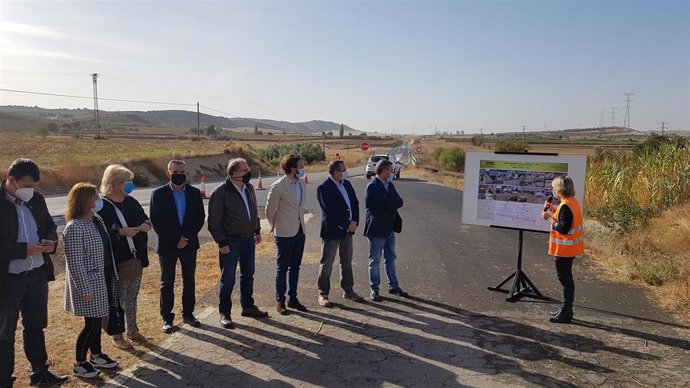 José Luis Soro ha asistido a la inauguración de la reforma de la carretera Fonz-Monzón.