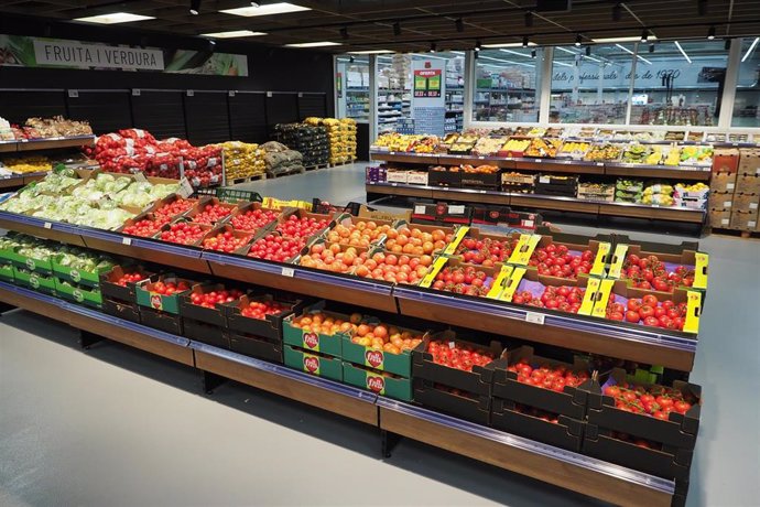 GM Food Iberica ha inaugurado la reforma del Gros Mercat del municipio de Figueres (Girona), el primer supermercado cash&carry que se abrió en España.