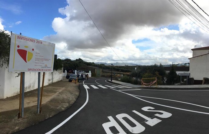 Concluyen las obras de la carretera que une Logrosán con Berzocana