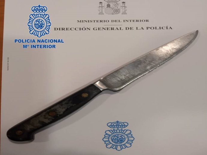 Arma utilizada en el intento de agresión a un Policía Nacional en Pamplona