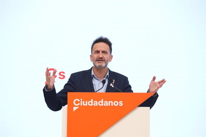 El portavoz adjunto de Ciudadanos en el Congreso de los Diputados, Edmundo Bal, en una rueda de prensa en la sede del partido.