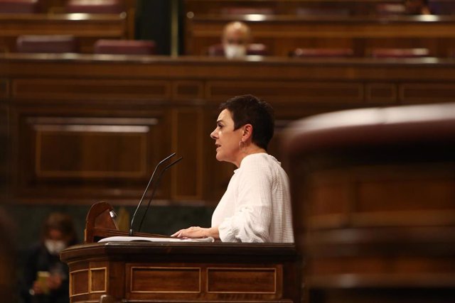 La portavoz de EH Bildu en el Congreso de los Diputados, Mertxe Aizpurua, durante el debate de la moción de censura de Vox contra Pedro Sánchez.