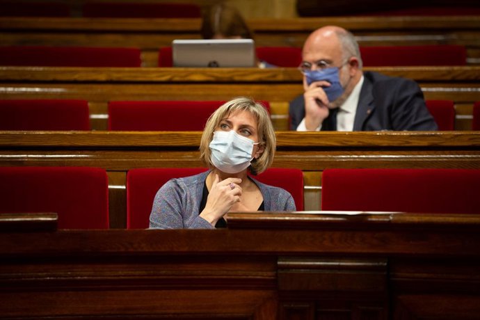 La consellera de Salut de la Generalitat, Alba Vergés, durant un ple celebrat en el Parlament de Catalunya per tractar la crisi sanitria del coronavirus, a Barcelona, Catalunya, (Espanya), a 6 d'octubre de 2020.