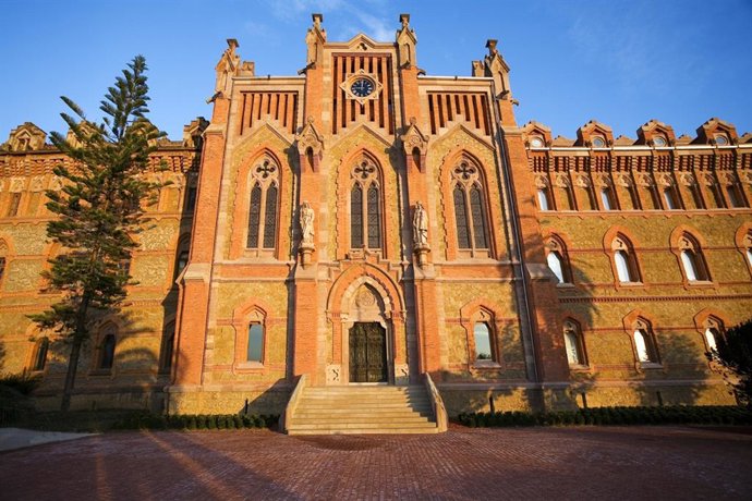Seminario Mayor de la Universidad de  Comillas