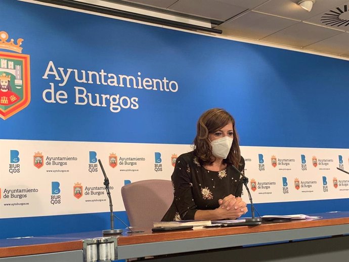 Nuria Barrio durante la rueda de prensa.