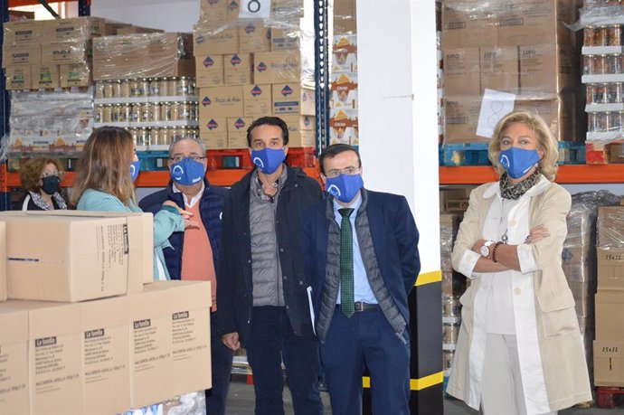 La Diputación de Badajoz incrementa su apoyo al Banco de Alimentos ante el aumen