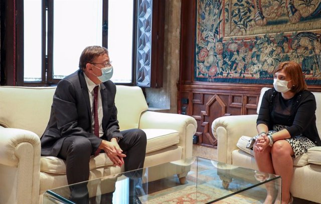 El president de la Generalitat, Ximo Puig, se reúne con la presidenta del PPCV, Isabel Bonig