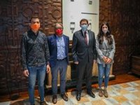 El Botànic defiende que el toque de queda "no tendrá alto impacto económico" y permitirá "salvar" la campaña de Navidad