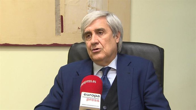 Juan José Badiola Díez, director del Centro de Encefalopatías y Enfermedades Transimisibles Emergentes de la Universidad de Zaragoza.