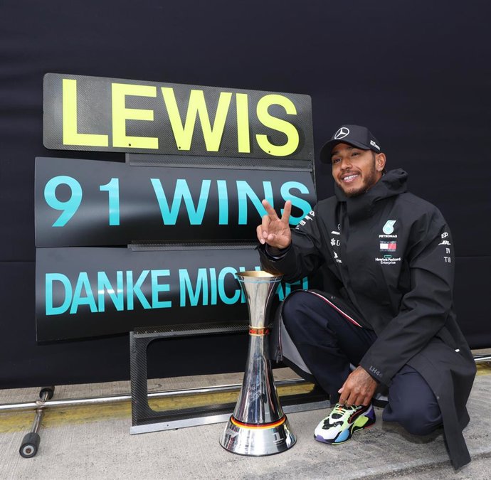 Hamilton celebra su victoria 91