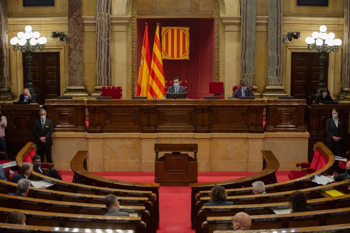 Hemicicle del Parlament durant una sessió plenria. Barcelona, Catalunya (Espanya), 22 d'octubre del 2020.  
