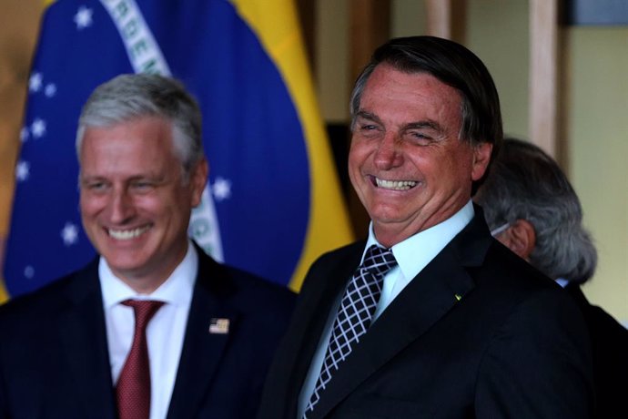 Bolsonaro afirma que en Brasil no hay "ni una hectárea" de selva devastada