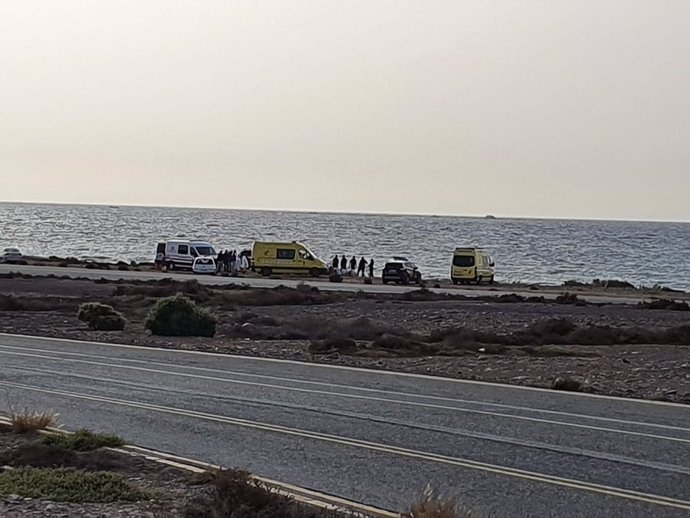 AMP.- Arriban a Gran Canaria por sus propios medios cuatro nuevas pateras con al menos 47 migrantes