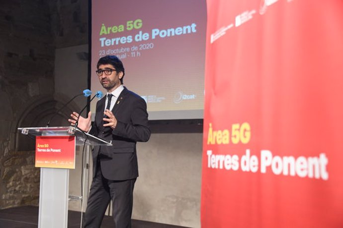 Pla sencer del conseller Jordi Puigneró, durant la presentació de l'rea 5G de les Terres de Ponent, a  la Seu Vella de Lleida, el 23 d'octubre del 2020. (Horitzontal)
