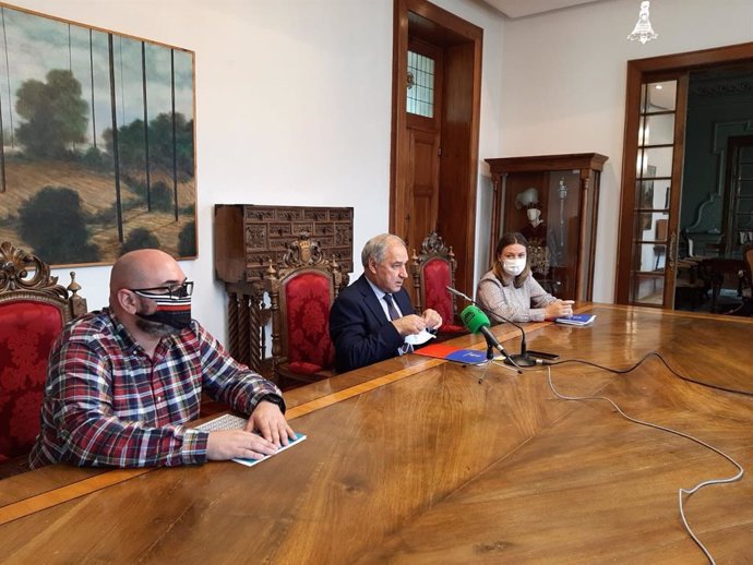 Rueda de prensa en la Diputación de Lugo.