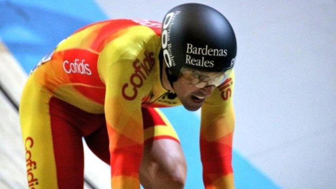 Juan Peralta durante un Europeo de ciclismo en pista