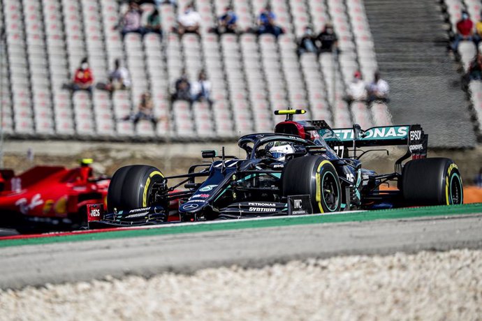 AMP.- Fórmula 1/GP Portugal.- Bottas lidera y Sainz se coloca quinto en el accid