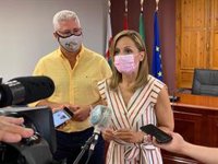 Junta ve "incongruencias" en el Gobierno, que se ocupa otra vez de trasladar inmigrantes en cuarentena