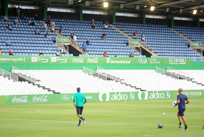 Aficionados en El Sardinero el pasado mes de septiembre