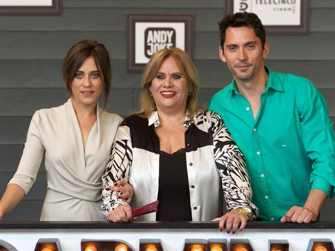 Spanish actresses Maria Leon, Carmina Barrios and Spanish actor Paco Leon attend the "Carmina y Amen" photocall at the Cineteca on April 28, 2014 in Madrid, Spain.