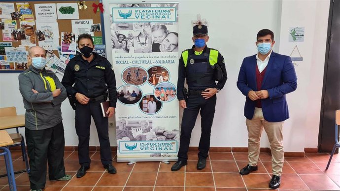 Ayuntamiento de Algeciras y Policía Local abordan con vecinos de Fuente Nueva la seguridad en el barrio