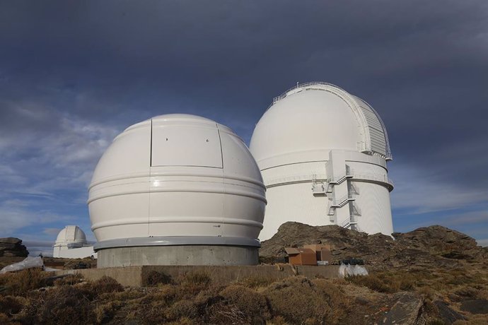 Fundación AstroHita ha completado la instalación de la cúpula que albergará un novedoso telescopio en Calar Alto (Almería).