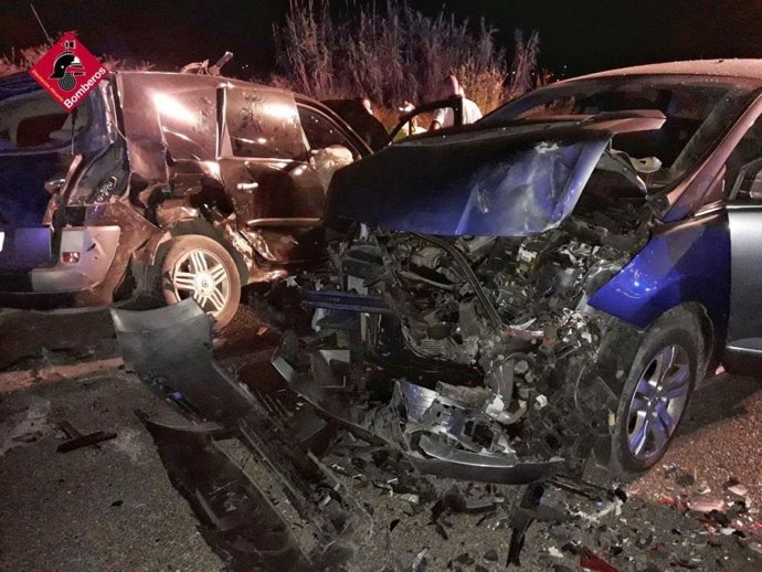 Accidente de tráfico entre tres coches en la N-340 a la altura de Cox (Alicante)