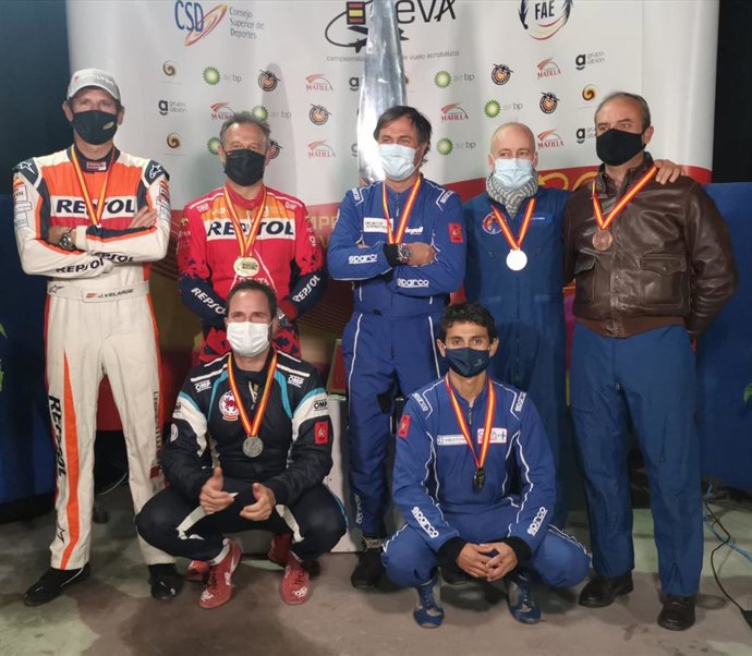 Pilotos del Campeonato de España de Vuelo Acrobático (CEVA)