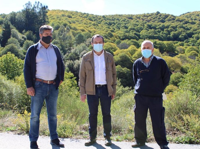 Ruiz Espejo y Francisco Macías (PSOE) en Pujerra