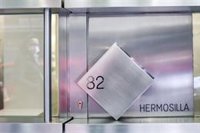 España confirma la llegada de López y condena la detención del personal de su Embajada en Venezuela