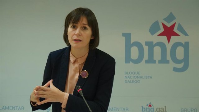 La portavoz nacional del BNG, Ana Pontón, en la rueda de prensa ofrecida en el Parlamento de Galicia