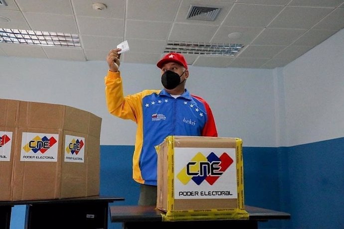 Venezuela.- El 'chavismo' acusa al embajador español en Venezuela de "facilitar"