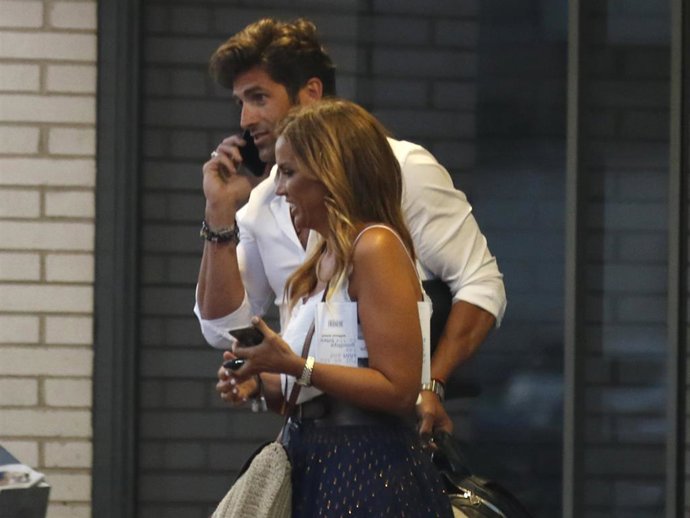 Marta López y Efrén Reyero, en una imagen de archivo, celebran hoy el cumpleaños del extronista